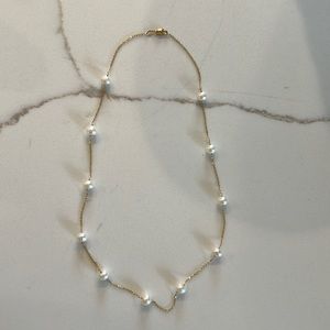 Real pearl and gold necklace